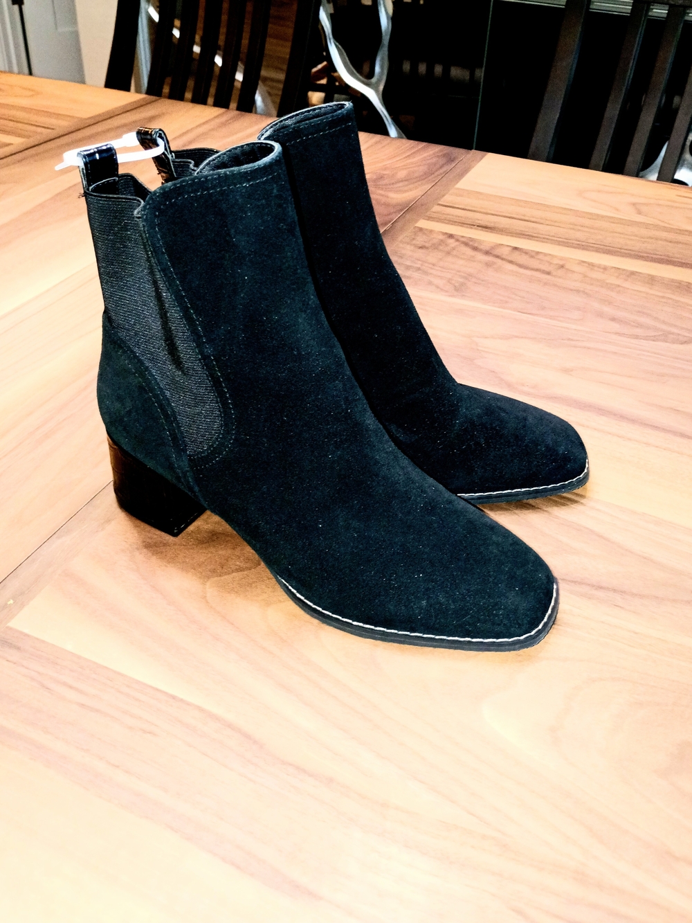 New Donald J. Pliner Kizmet Black Suede Chelsea Ankle Boots 7.5